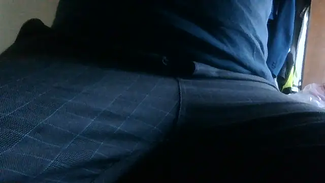 NuttyProfesir webcam show
