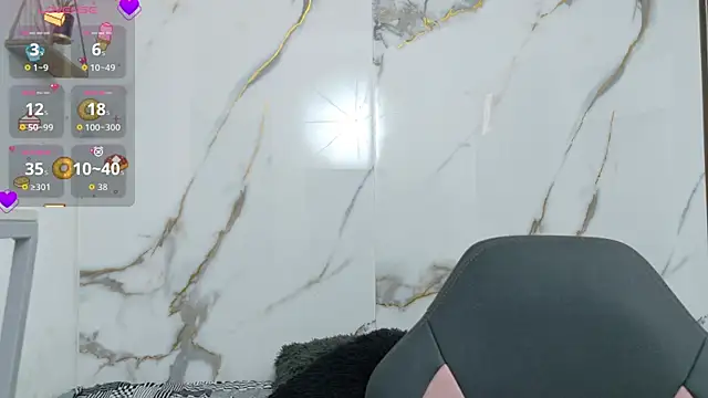 Lindsey8 Chat XXX live