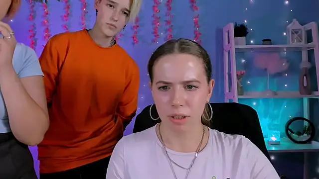 Онлайн чат XXX roxy_starr_