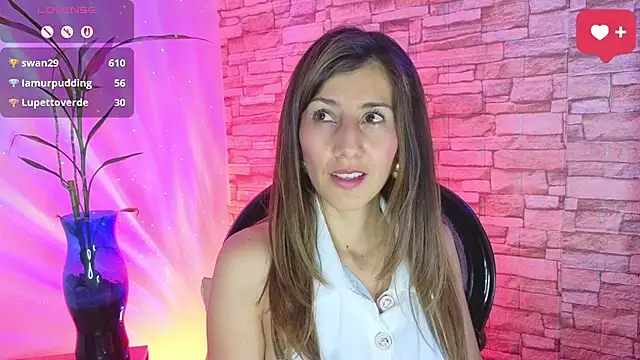 Chatroom XXX en direct de _jade_white_