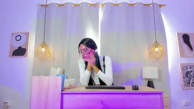 XXX chat uživo modela ApsaraVictoria