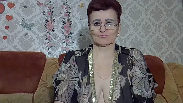Chat +18 de PaulaGolden ao vivo