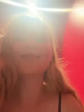 SiaLater live XXX chat