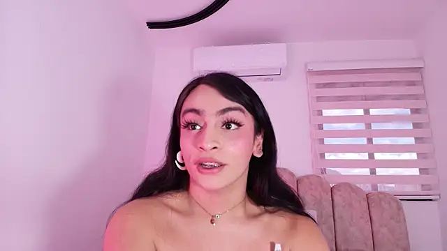 Malaia_thompson_'s Webcam Show