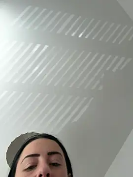 ElliemaiX's Live XXX Chat