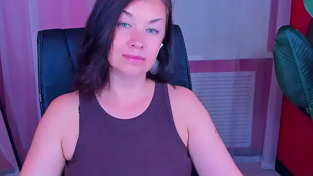 AnaMills Live XXX Chat