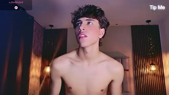 Živý XXX chat Michaell_Peters