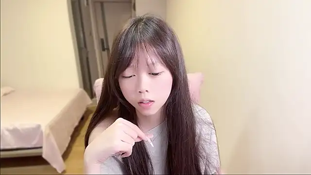 xiaobaozi-520's Live XXX Chat