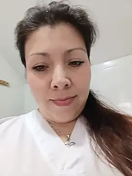 SARA_21-n Live XXX chat