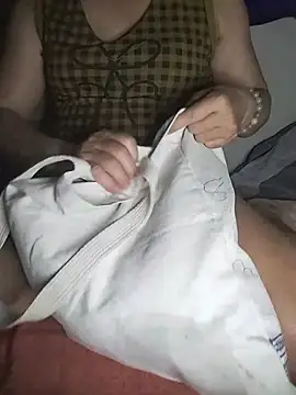 Zu_naa live XXX chat