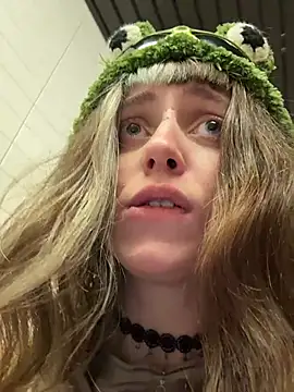 Онлайн чат XXX Crazy__Frog