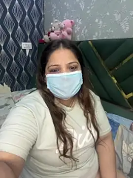 Онлайн чат XXX BarbieJasmine