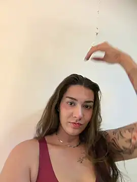Chat +18 de Bonnie_Rider ao vivo