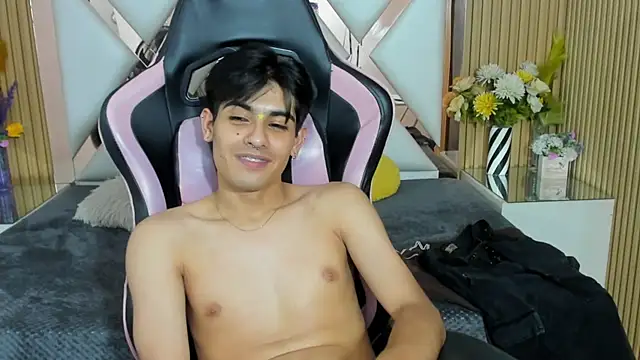 แชท XXX สดของ TaylerCruz