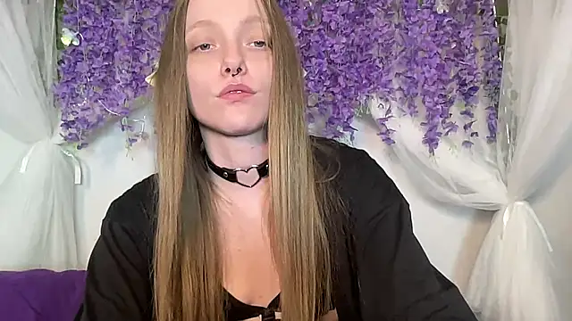 Chat +18 de ElfGirlAna ao vivo