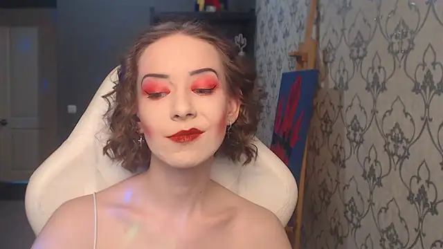 FascinatingEyess' Live XXX Chat