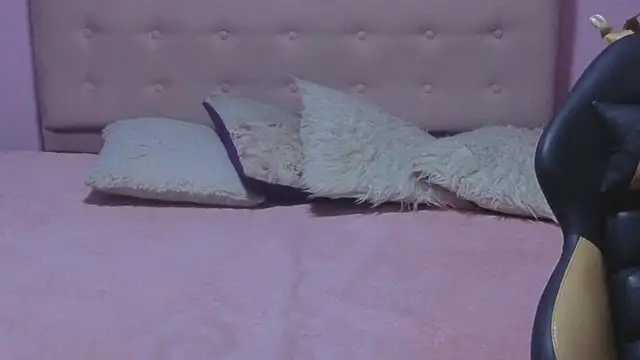 Sara_valderrama_'s Live XXX Chat