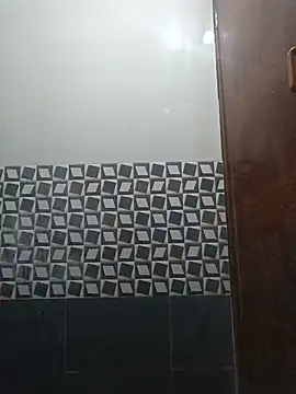 yourmlll ওয়েবক্যাম শো