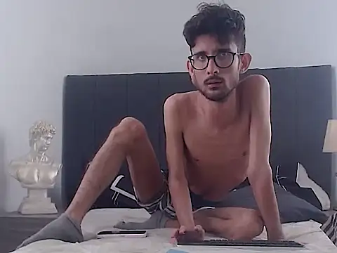 Sembang XXX Secara Langsung sasuke_bigcock