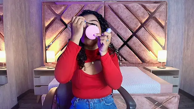 Chat XXX ao vivo de TamaraaHoney