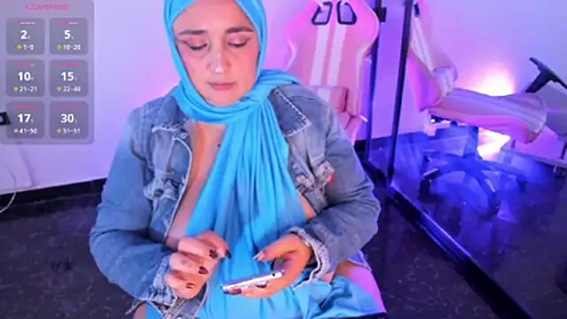 Živý XXX chat HijabiMilff