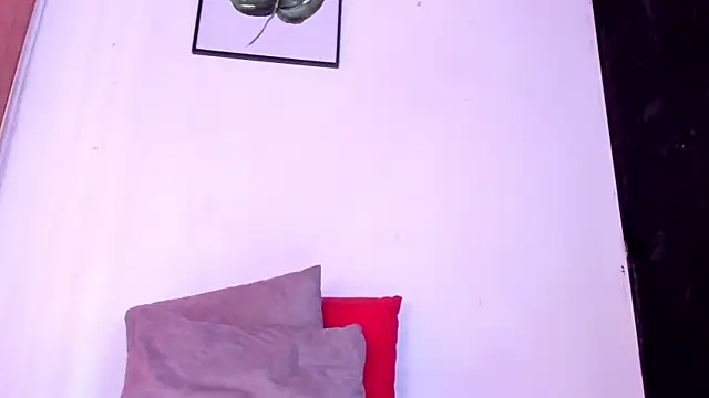 alondrabigtits' Live XXX Chat