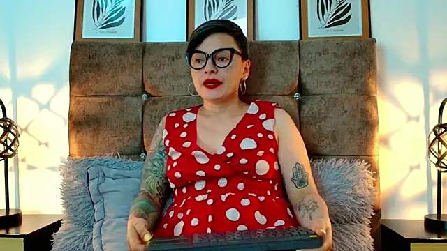 kat_paradise's Live XXX Chat