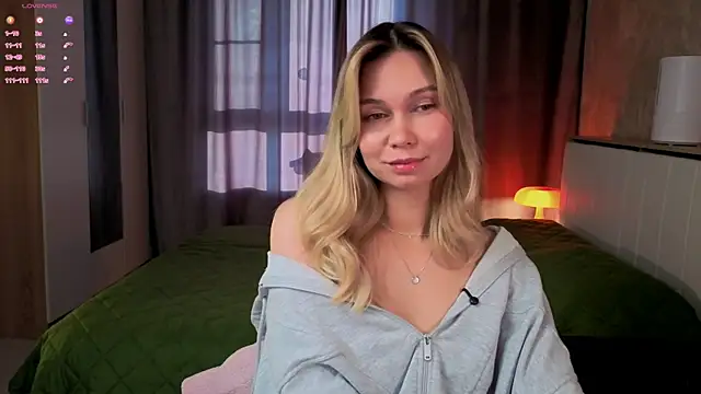 XXX chat uživo modela Nancy_Sensual