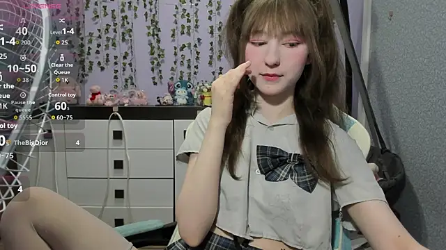 Yoonhee_kiのライブXXXチャット
