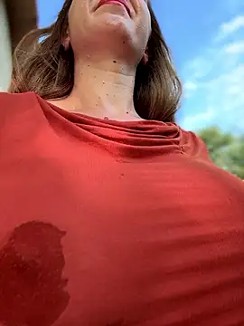 didihairypussy's Live XXX Chat