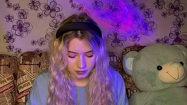 EarlineStrojnys élő XXX-chatje