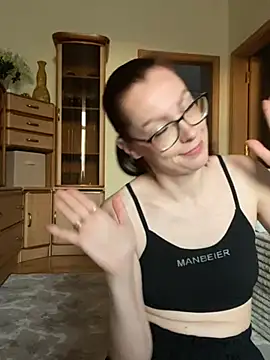 RussianGirls_ Chat XXX in diretta