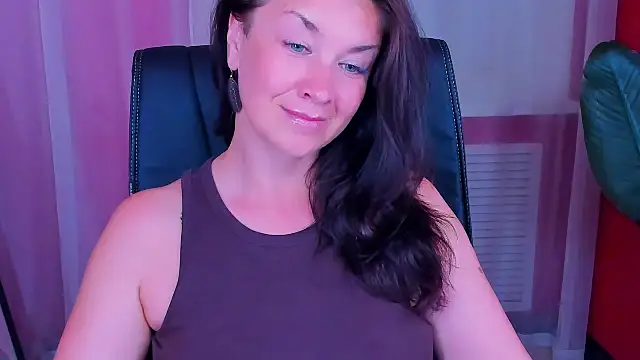 AnaMills' Live XXX Chat
