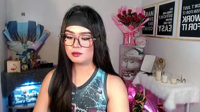 Czat XXX na żywo – YourSweet-mich