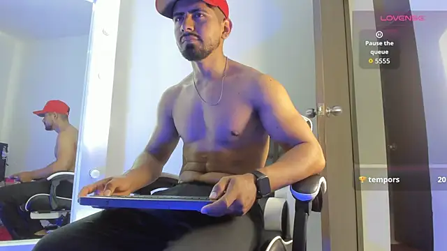 Noah_blackmen Chat XXX in diretta