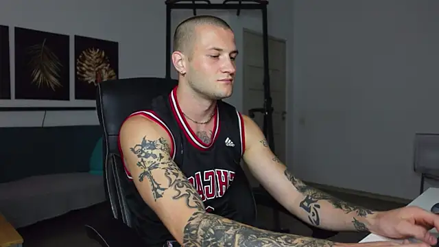 Show de Igor_Wilde na webcam