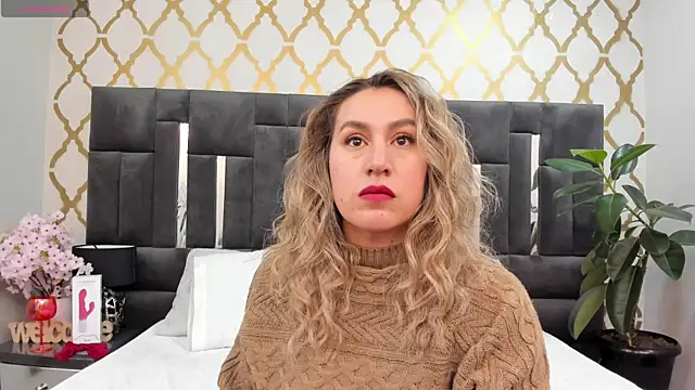 Онлайн чат XXX RubbyTaylor