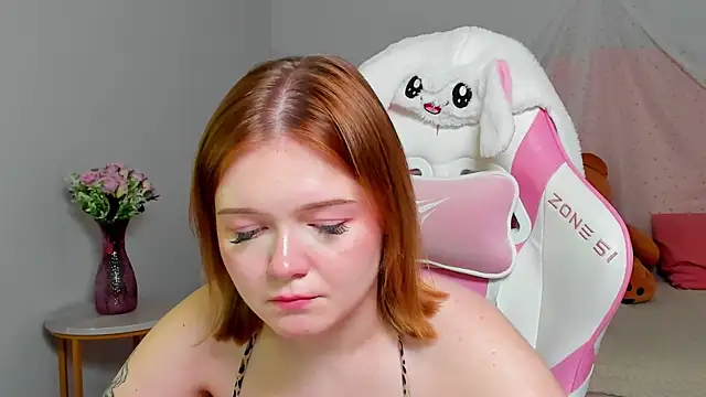 ElinaVale Шоу с уебкамера
