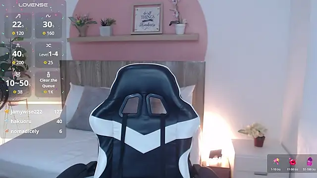 Chat +18 de lucia_henao_ ao vivo