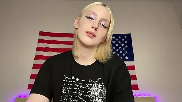 llinabarbie XXX чат на живо