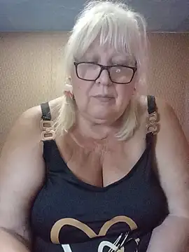 Chat +18 de Alexia64231 ao vivo