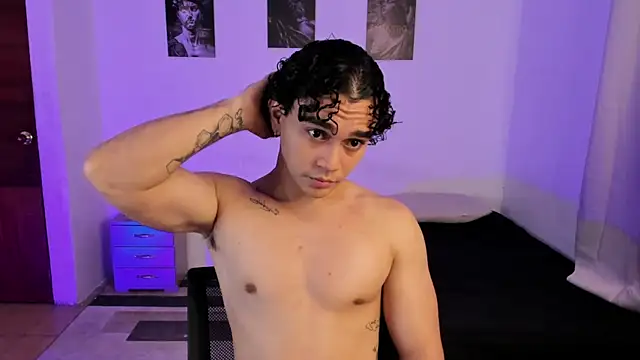 Онлайн чат XXX mateo_jack