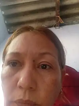 marinita13 Adlı Modelin Canlı XXX Sohbeti