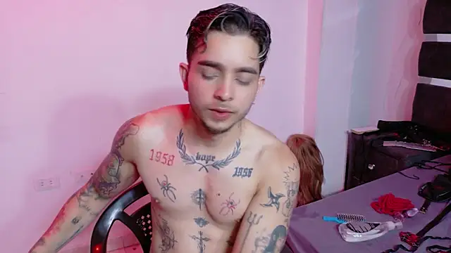 AliceandMax লাইভ XXX চ্যাট