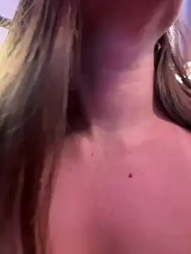Živý XXX chat MaggyMayI
