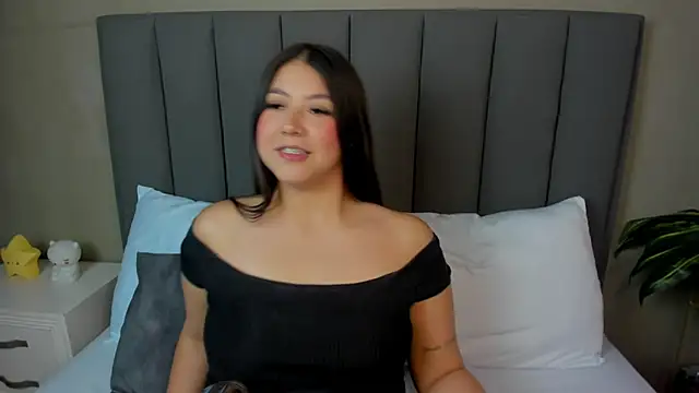 anagil_ Adlı Modelin Canlı XXX Sohbeti