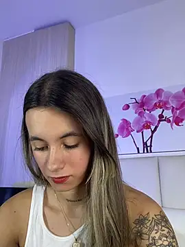 Živý XXX chat JuliaColemann