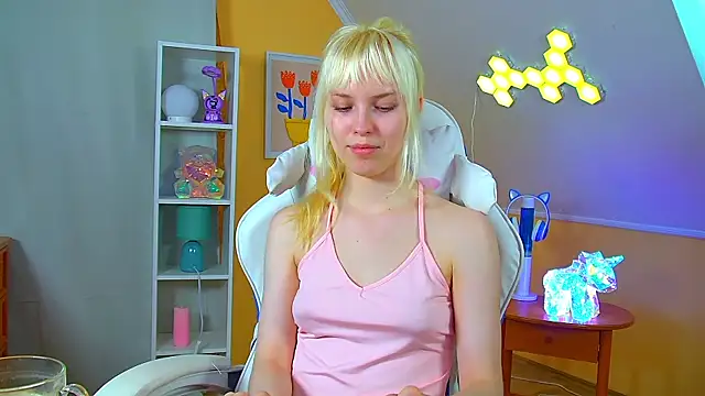 HannahHollis live XXX chat