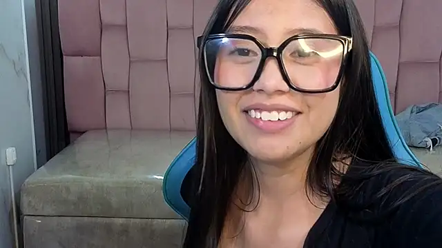 Eimy18_b Live XXX-Chat