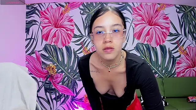 Stefany_e_ Live XXX-Chat